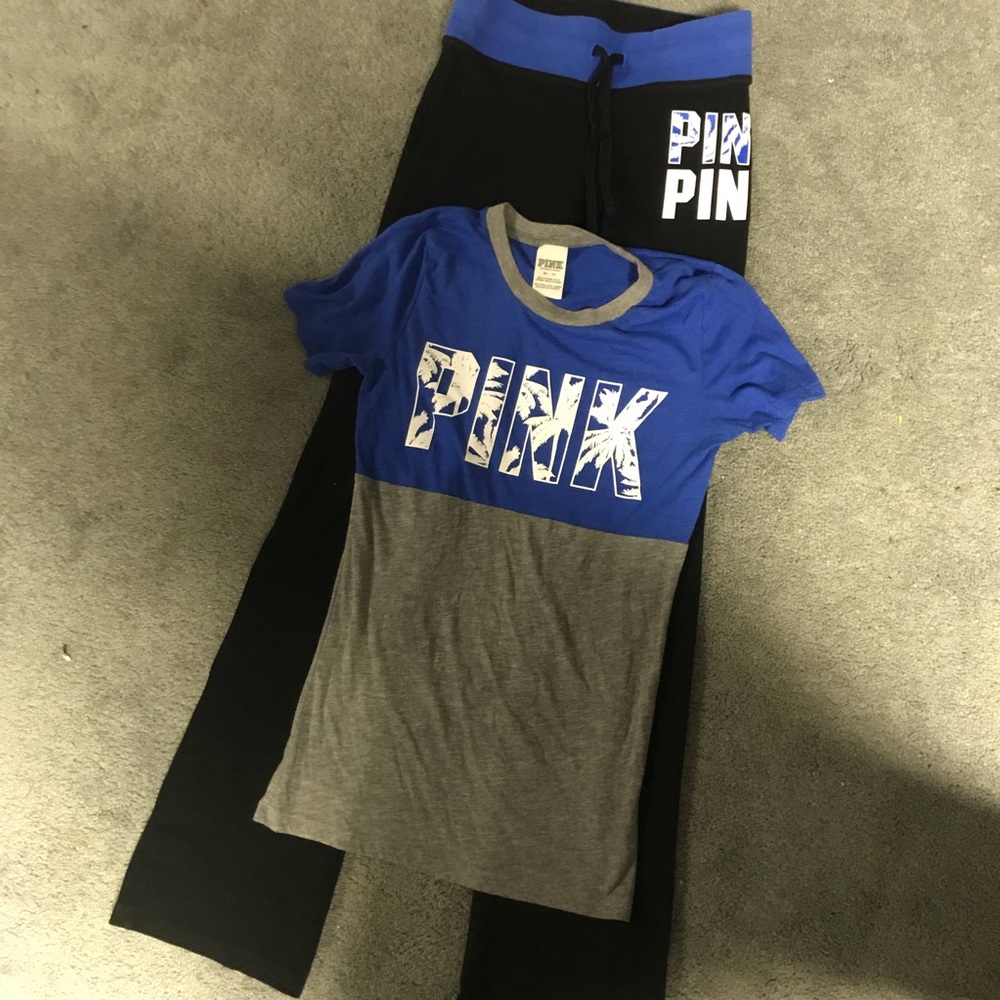 Tropical palm yoga set